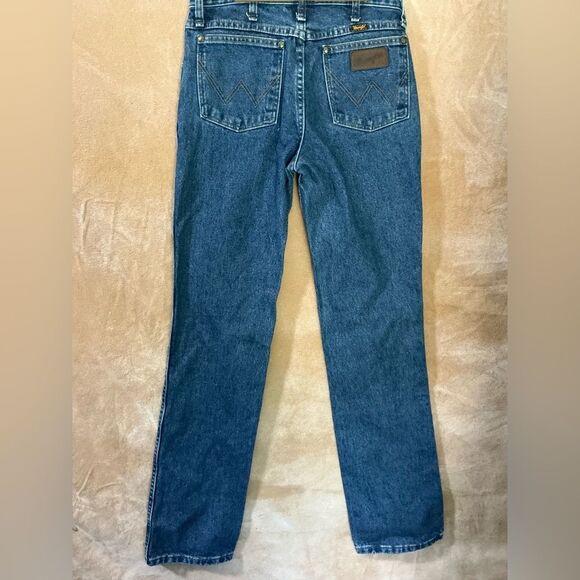 Men's WRANGLER Classic Blue Jeans - Picture 3 of 9